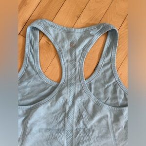 Women’s lululemon race back tank top